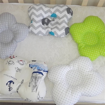 Подушка Lux baby для новонароджених ортопедична, 25 х 30 см