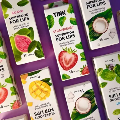 Бальзам для губ Tink Strawberry сяючий, 15 мл