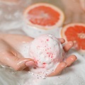 Бомбочка-гейзер для ванн Tink Guava, 200 г