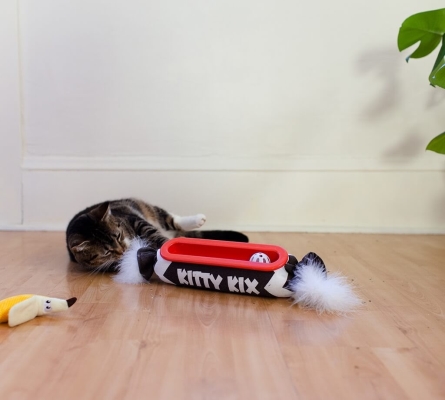 Іграшка інтерактивна для котів Petstages Kitty Kix Kicker Track pt67606