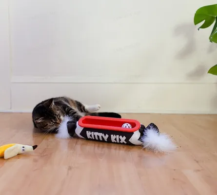 Іграшка інтерактивна для котів Petstages Kitty Kix Kicker Track pt67606