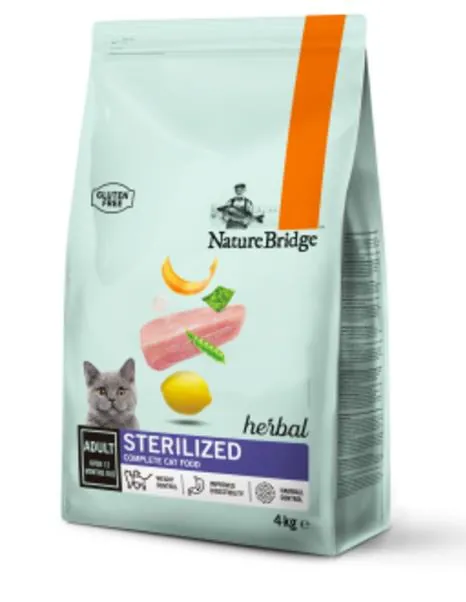 Корм сухий для стерилізованих котів Nature Bridge Herbal з індичкою, 4 кг