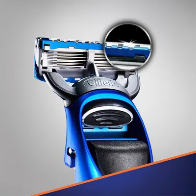 Бритва-стайлер чоловічий Gillette Fusion5 ProGlide Styler з 1 змінним картриджем ProGlide Power + 3 насадки для моделювання бороди і вусів