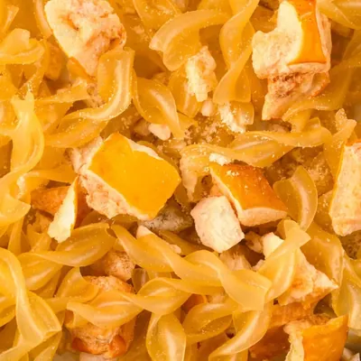 Макарони Slavna strava з сублімованим м'ясом курки та сиром, 90 г