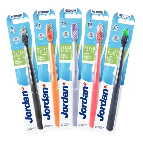 Зубна щітка Jordan Clean Smile середня, 1 шт