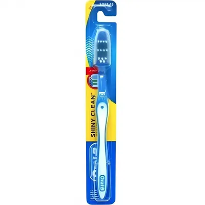 Зубна щітка Oral-B Shiny clean soft 35, 1 штука