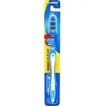 Зубна щітка Oral-B Shiny clean soft 35, 1 штука